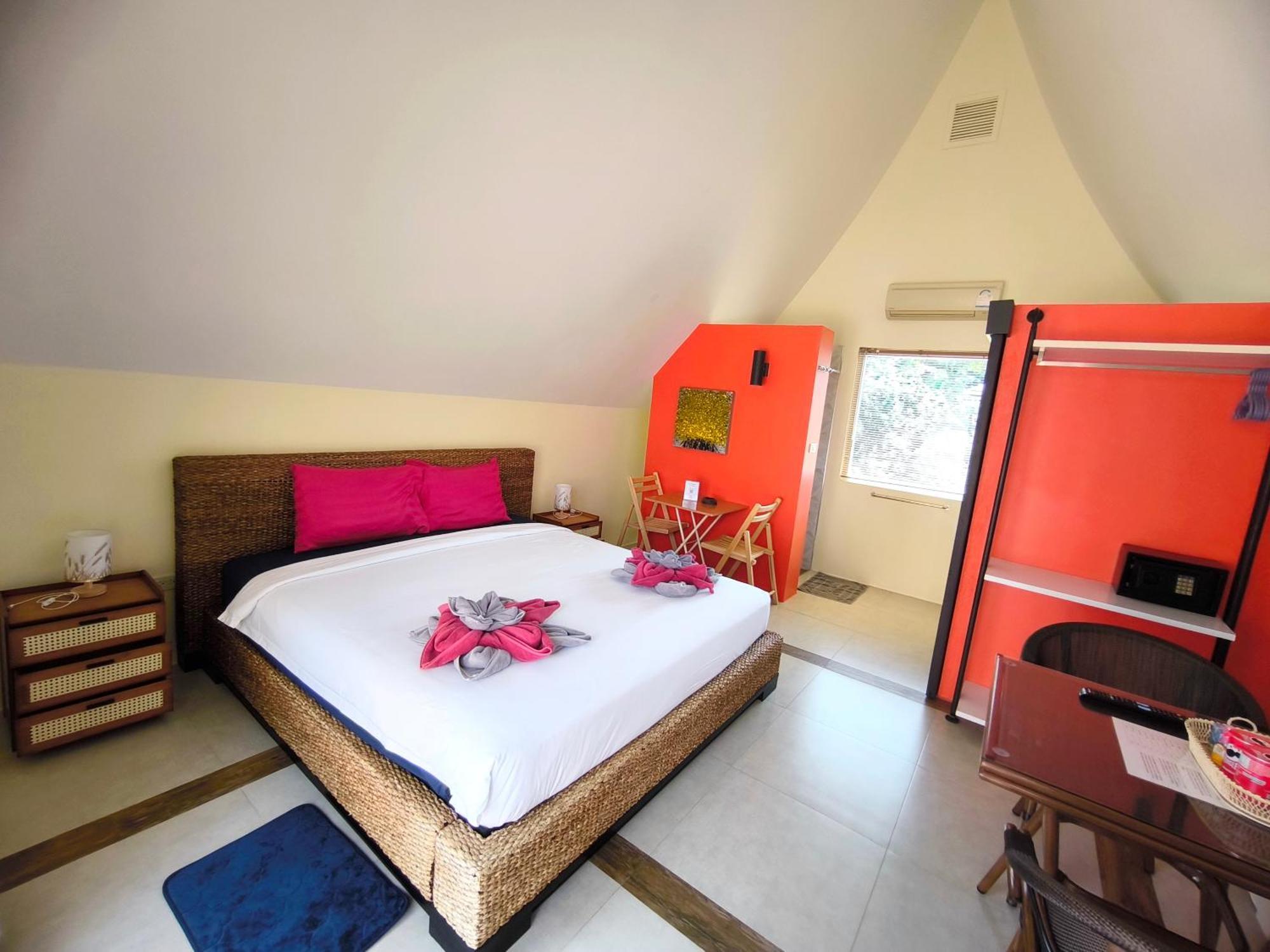 Blue Haven Bay Villa 21D And Resort Apartments เกาะช้าง ภายนอก รูปภาพ