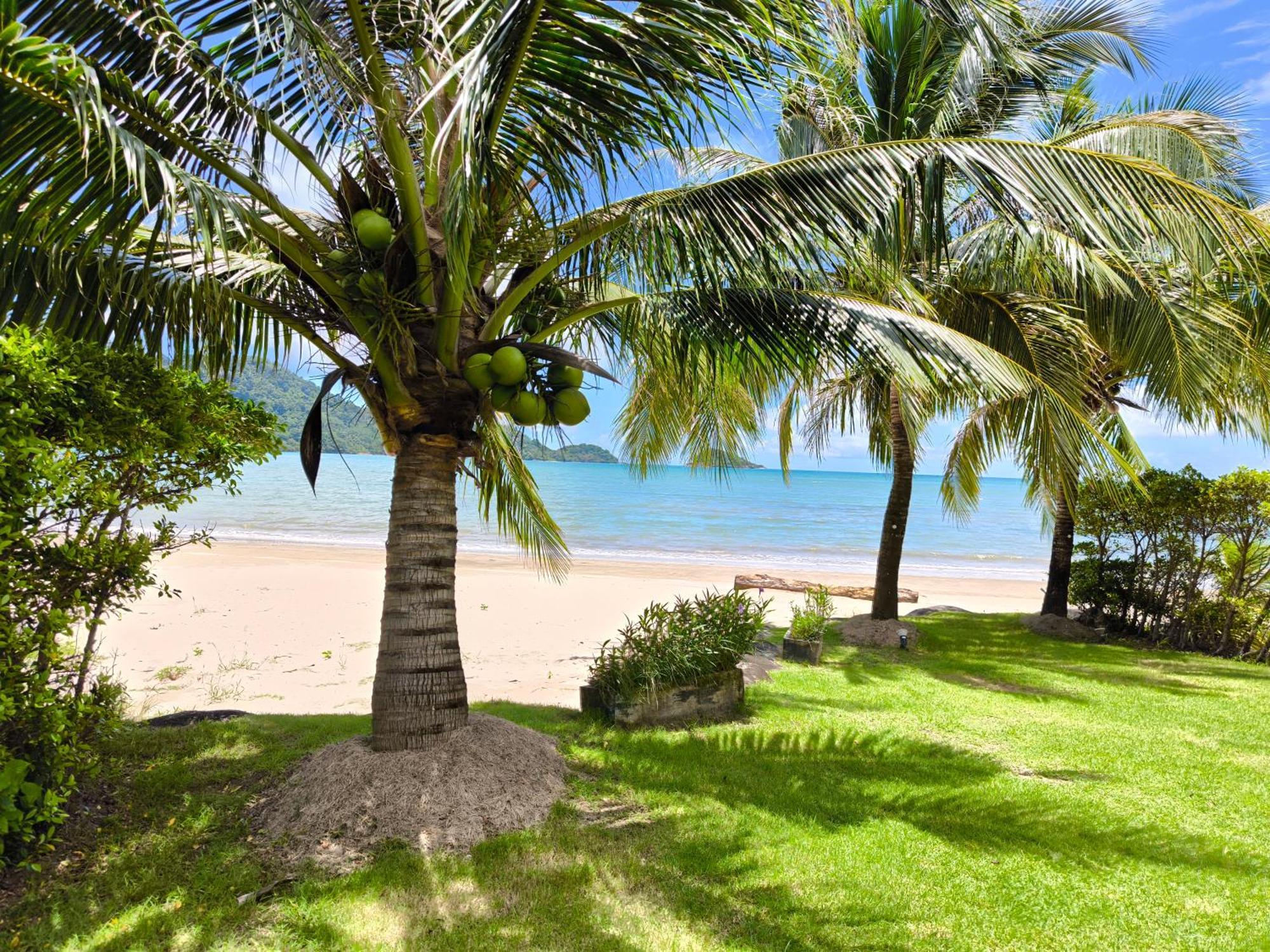 Blue Haven Bay Villa 21D And Resort Apartments เกาะช้าง ภายนอก รูปภาพ
